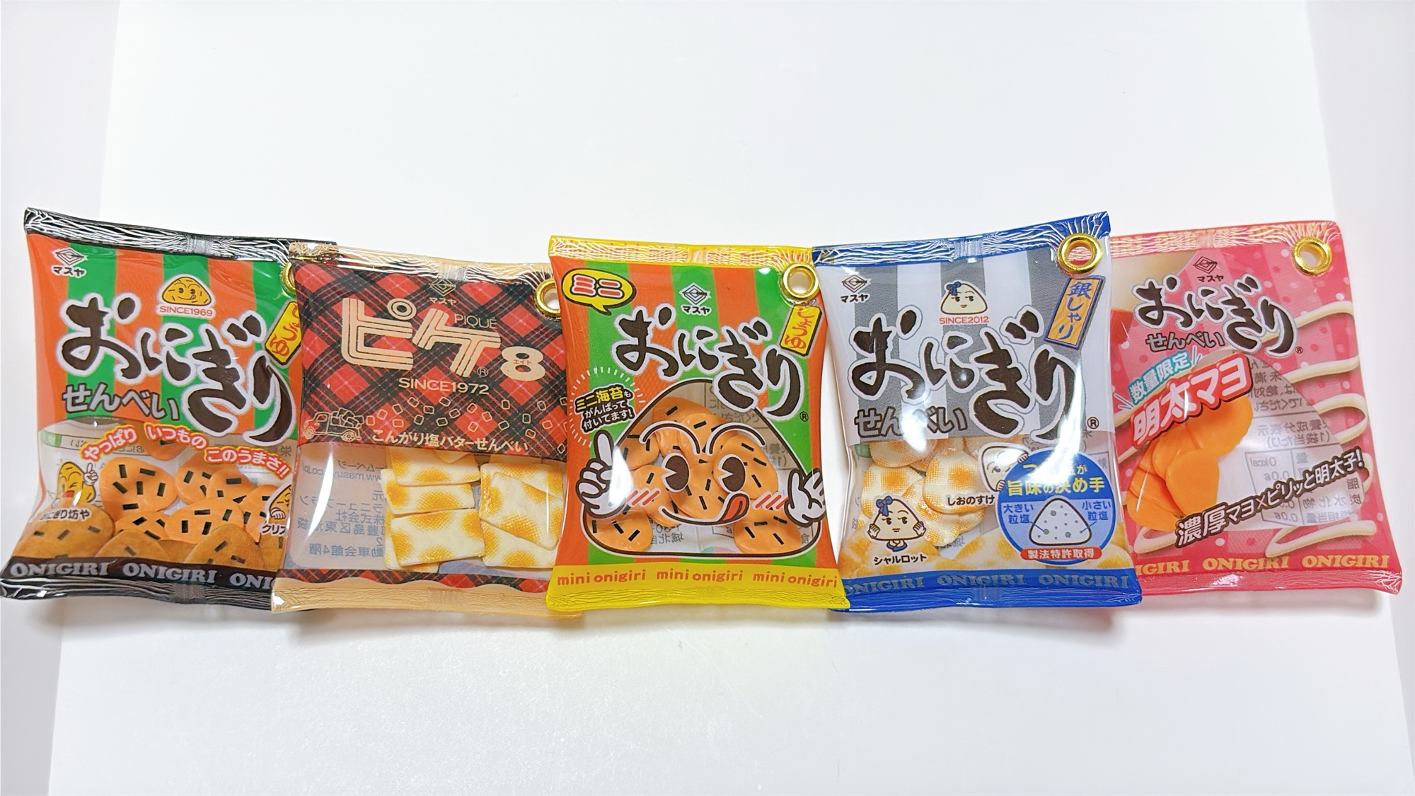 おにぎりせんべい シャカシャカマスコット